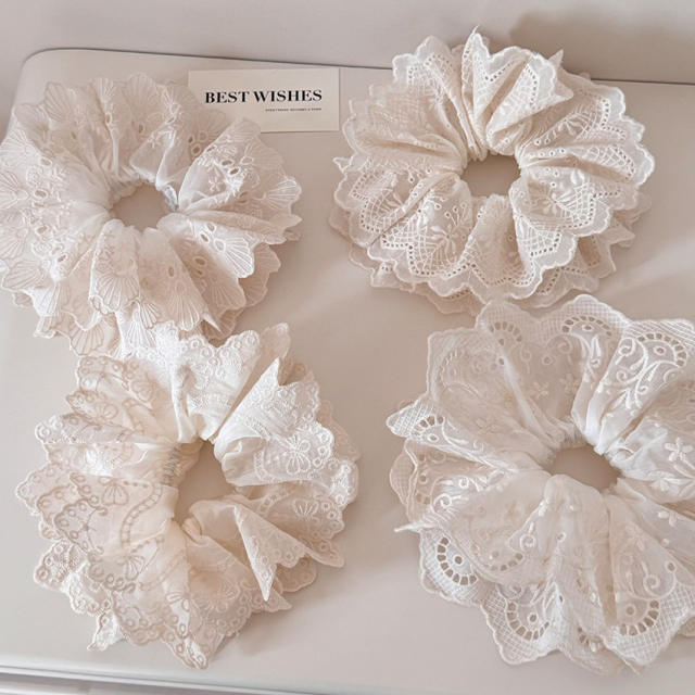 Gentle Floral Lace White Scrunchie for Women large size double layer scrunchies