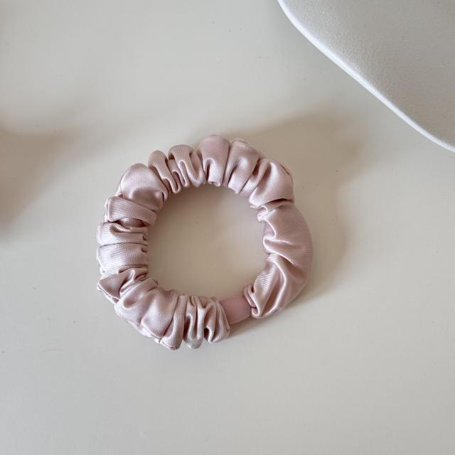 Korean-Style Gentle and Versatile High-Elasticity Hair Ties pink color hair ties for women