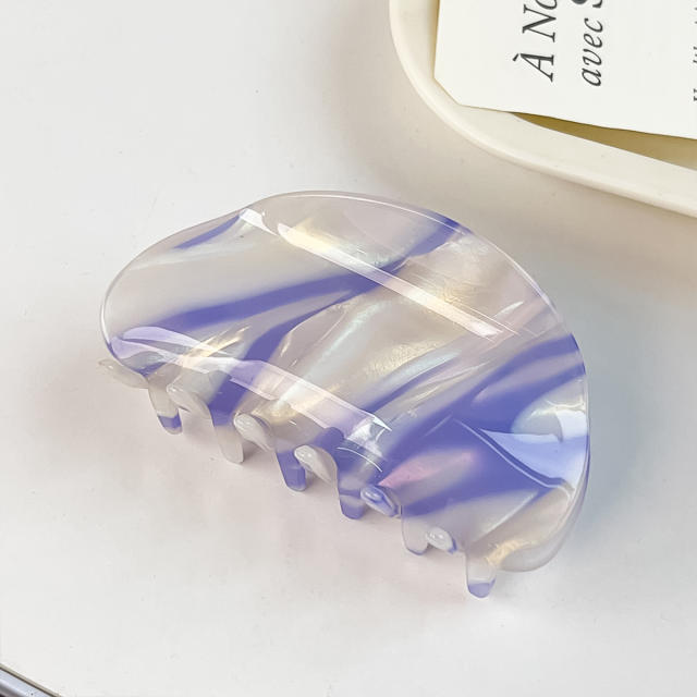 Korean fashion elegant striped pattern hair claw clips for women