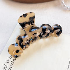 Beige amber 10.7cm