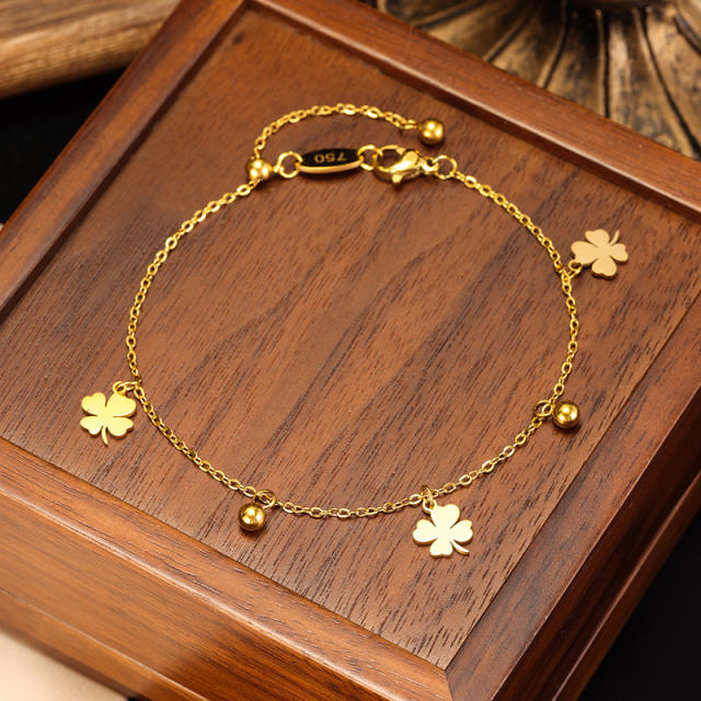 Non-Fading Jewelry Pull-Out Four-Leaf Clover Stainless Steel Bracelet for Women