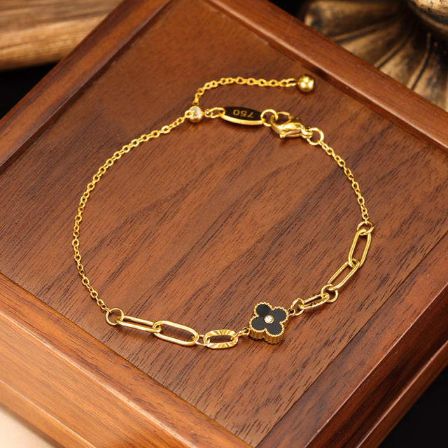 Non-Fading Jewelry Pull-Out Four-Leaf Clover Stainless Steel Bracelet for Women