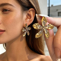 Gold and Silver Contrasting Color Flower Earrings with Pearls Stainless Steel Earrings for Women