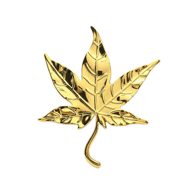 Light Luxury Maple Leaf Brooch for Women Fashionable stainless steel brooch
