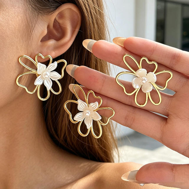 Hollow Irregular Flower Pearl Stainless Steel Earrings for Women