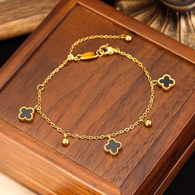 Non-Fading Jewelry Pull-Out Four-Leaf Clover Stainless Steel Bracelet for Women