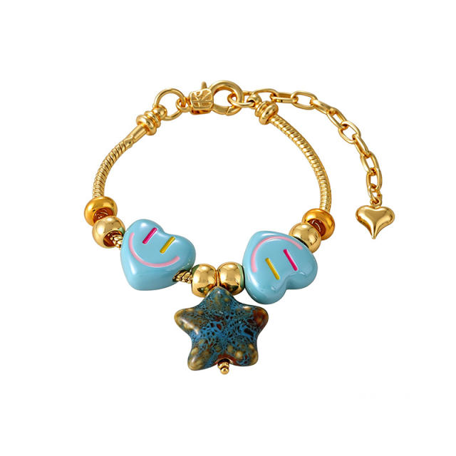 Hot-Selling Sweet Dopamine Heart Smiley Face Ceramic Conch Starfish Fish Pendant Beaded Bracelet