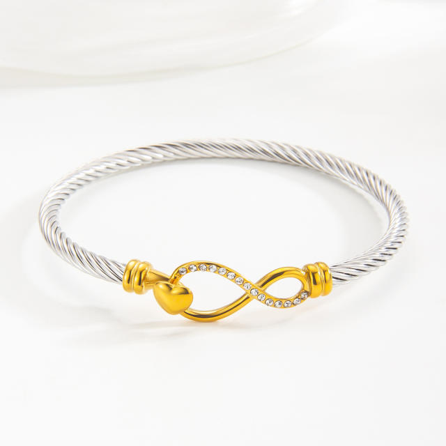 Heart-Shaped Bracelet Simple 18K Diamond-Encrusted infinity stainless steel bangle