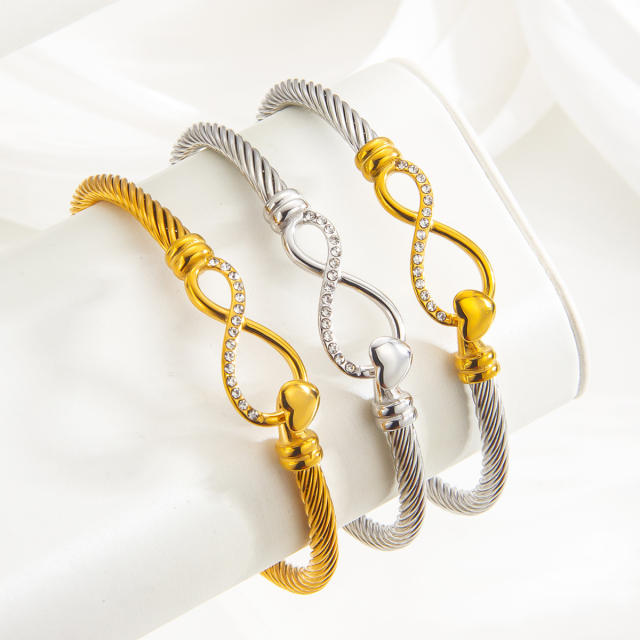 Heart-Shaped Bracelet Simple 18K Diamond-Encrusted infinity stainless steel bangle