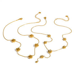 18KG french trend stereo rose flower stainless steel necklace