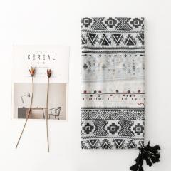 Retro Black White Geometric Totem Print Scarf Bohemian Style Vacation Shawl