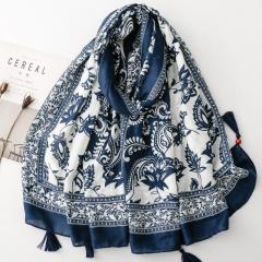Retro Ethnic Style Floral Geometric Print Tassel Scarf with Wooden Beads