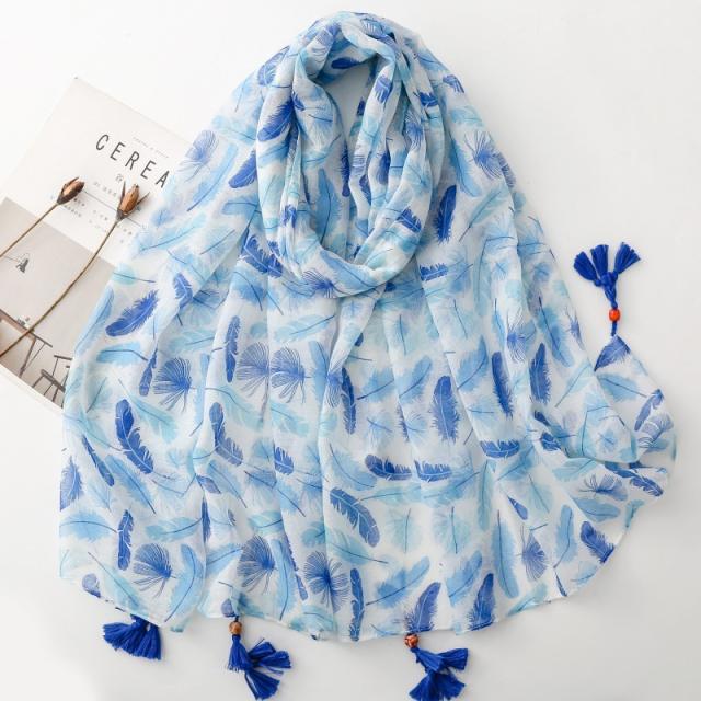Retro Ethnic Style Floral Geometric Print Tassel Scarf with Wooden Beads