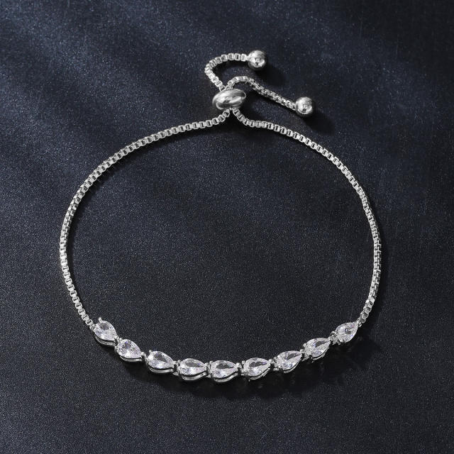 Micro-Encrusted Water Drop Zircon Bracelet for Women