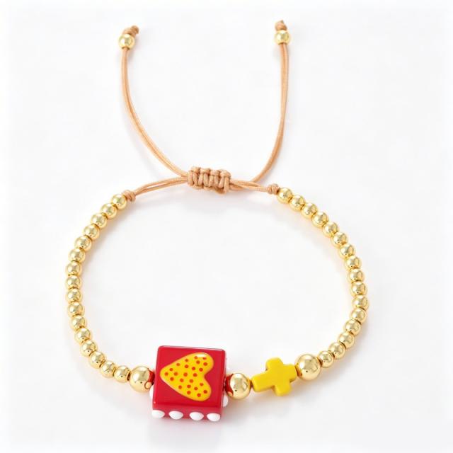Popular contrast color heart block gold color beaded bracelet