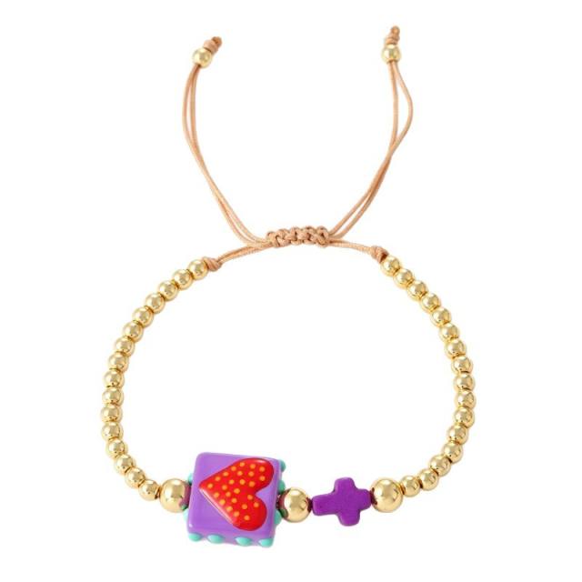 Popular contrast color heart block gold color beaded bracelet