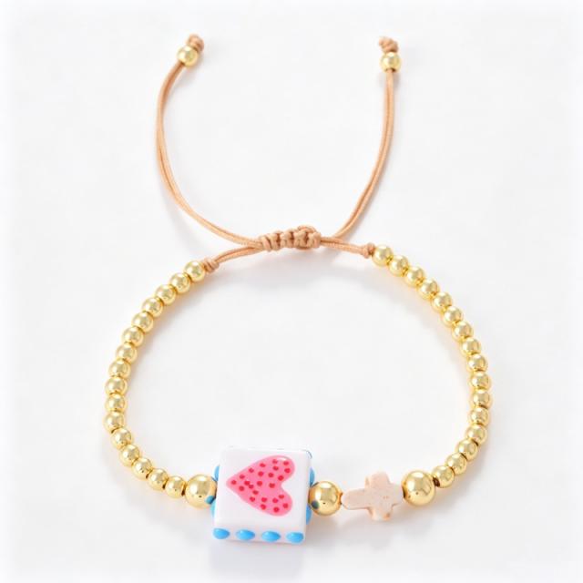 Popular contrast color heart block gold color beaded bracelet