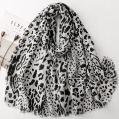 Classic black white leopard grain pattern women scarf