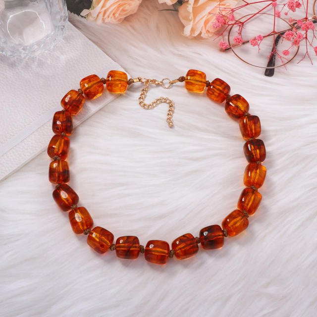 Simple Personality Versatile Geometric Square Acrylic Beads Women's Beaded Necklace Daily Wear for Women