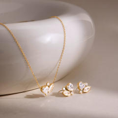 18KG diamond heart stainless steel necklace earrings set