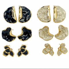 Irregular Geometric Wave Earrings black white enamel stainless steel earrings