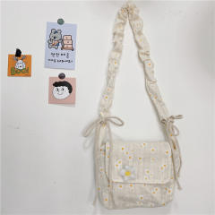 Fresh Daisy Canvas Bag Women's Artistic Shoulder Bag floral crossbody bag