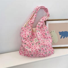 Autumn and Winter Korean Style Sweet Cartoon Bear Embossed Shoulder Bag Daily All-match Student Underarm Vest Bag for Women