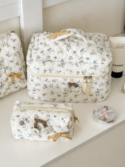 Ins-Style Fresh Floral Makeup Bag Three-Piece Set Quilted Fabric Handbag