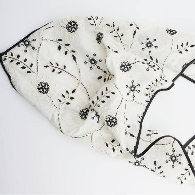 Embroidered Floral Headscarf Triangular Scarf