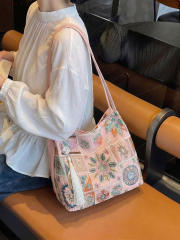 New Chinese-Style Embroidered Shoulder Bag for Women