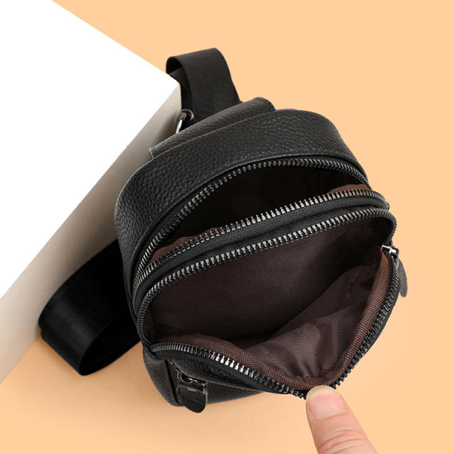 Head layer cowhide men's bag simple men's chest bag