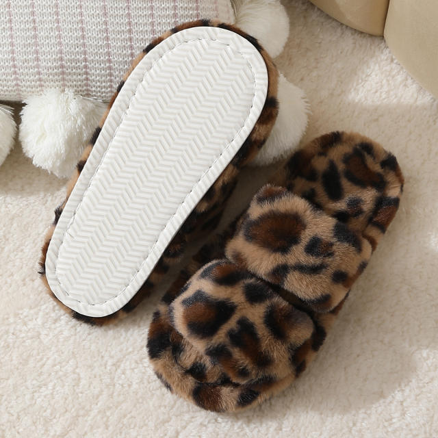 New Leopard Print Slippers Women's Flat Bottom Comfortable Plush Cotton Slippers for Home