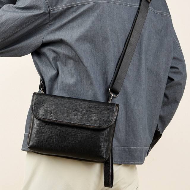Men's Bag Crossbody Cool Small Bag Men's Shoulder Bag Genuine Leather Stylish Men's Clutch Bag