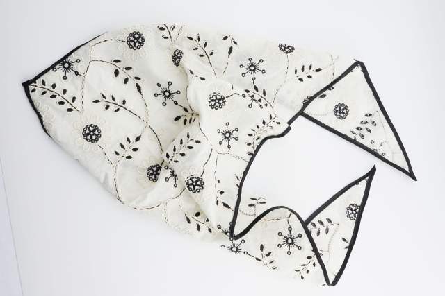 Embroidered Floral Headscarf Triangular Scarf