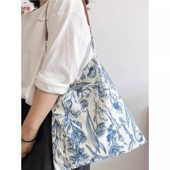 Chinese Style Blue and White Porcelain Flower Bag