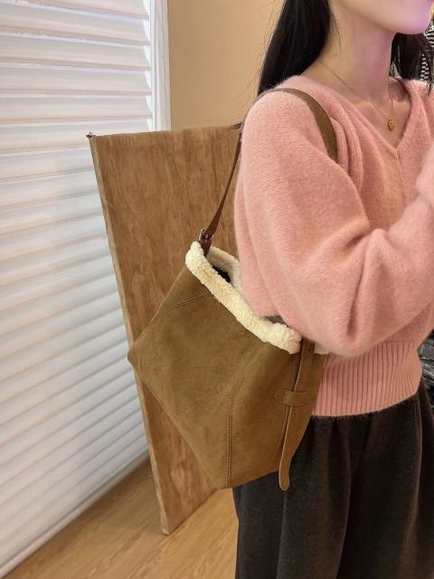 Autumn Winter Retro Plush Shoulder Bag for Women