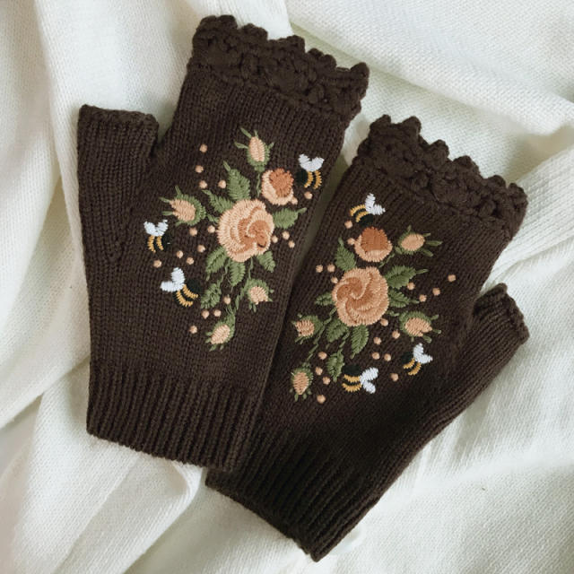 INS Autumn and Winter Embroidered Women's Warm Gloves