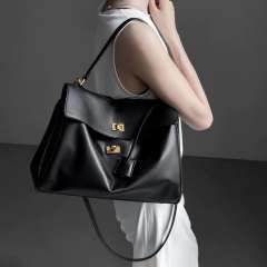 Large Capacity Bag Women's Early Autumn Black Crossbody Bag Shoulder Bag Tote Bag