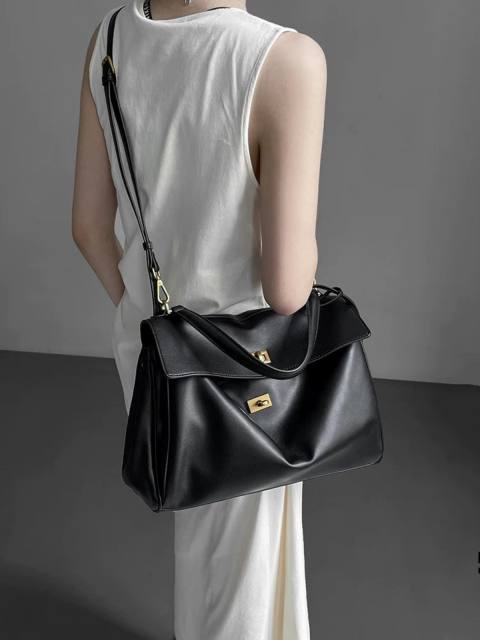 Large Capacity Bag Women's Early Autumn Black Crossbody Bag Shoulder Bag Tote Bag