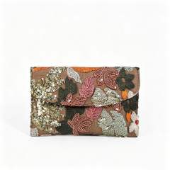 Women's clutch Bag with Sequin Embroidery Straw Clutch