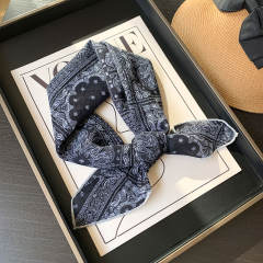 18 Cashew Black