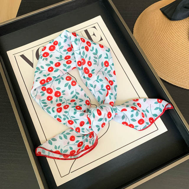 Korean Style Women's Floral Fresh Small Square Scarf