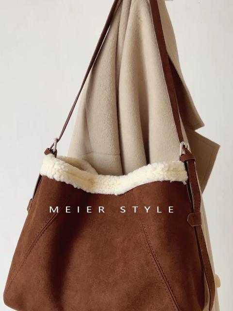 Autumn Winter Retro Plush Shoulder Bag for Women