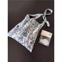 Chinese Style Blue and White Porcelain Flower Bag