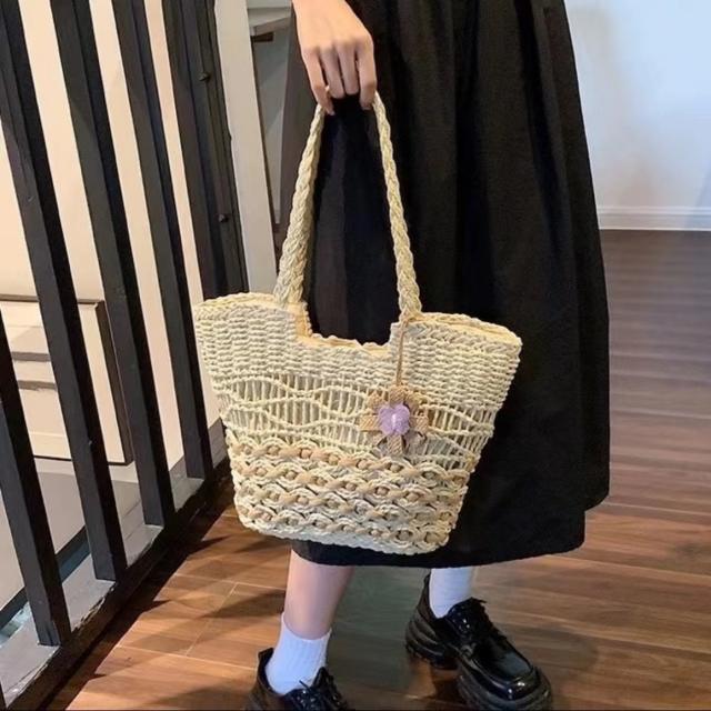 Hollow-Out Straw Woven Bag for Women Seaside Vacation Handmade Woven Bag