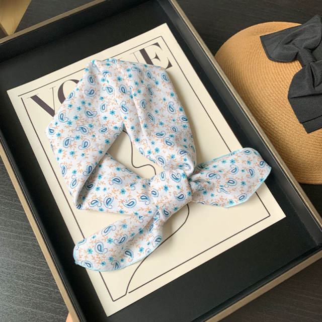 Korean Style Women's Floral Fresh Small Square Scarf