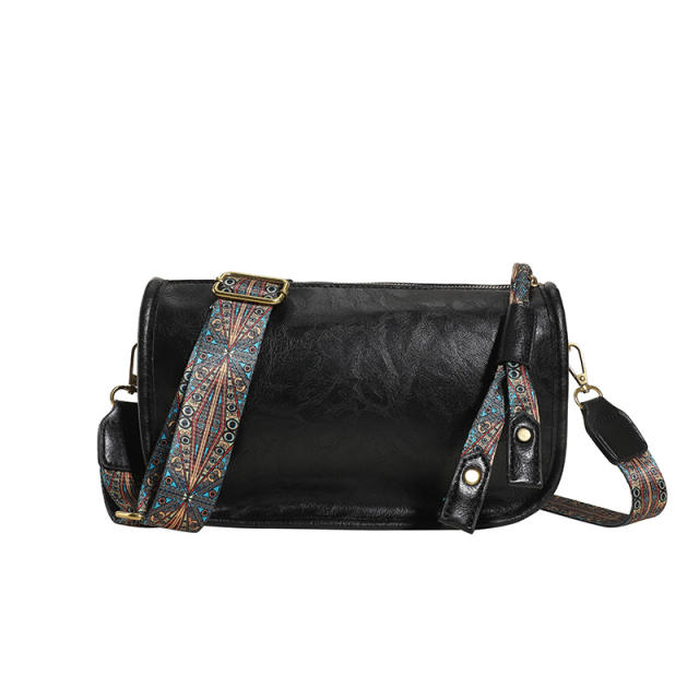 Women's Bag Retro Boston Pillow Bag Wide Shoulder Strap Texture Crossbody Bag for Women