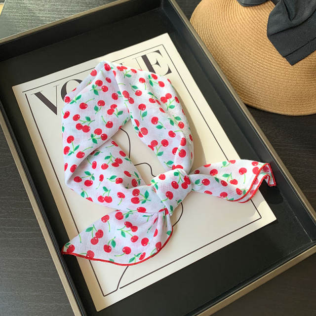 Korean Style Women's Floral Fresh Small Square Scarf