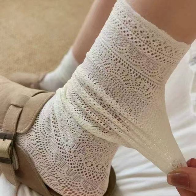 Spring and Summer Lace Hollow-Out Calf Socks