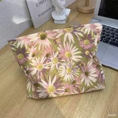 Pink daisy